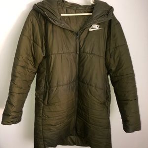 Olive green Reversible Nike Parka, Size M